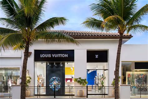 louis vuitton in maui hawaii